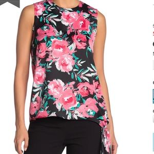 Beautiful Calvin floral blouse size PXL